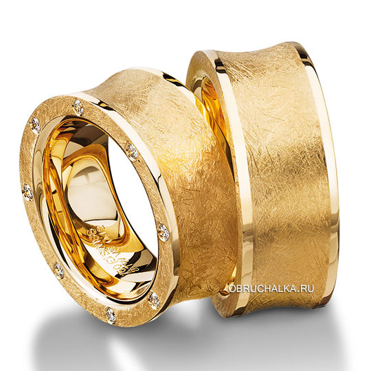 Обручальные кольца из желтого золота Furrer Jacot 71-83920