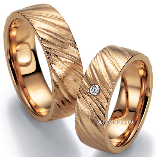 Обручальные кольца из абрикосового золота Bayer 89027